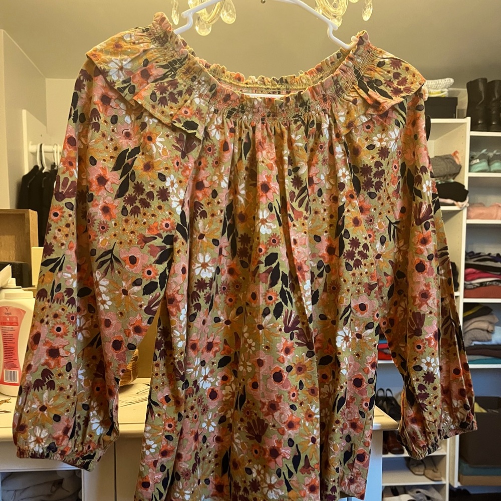 Ladies top
